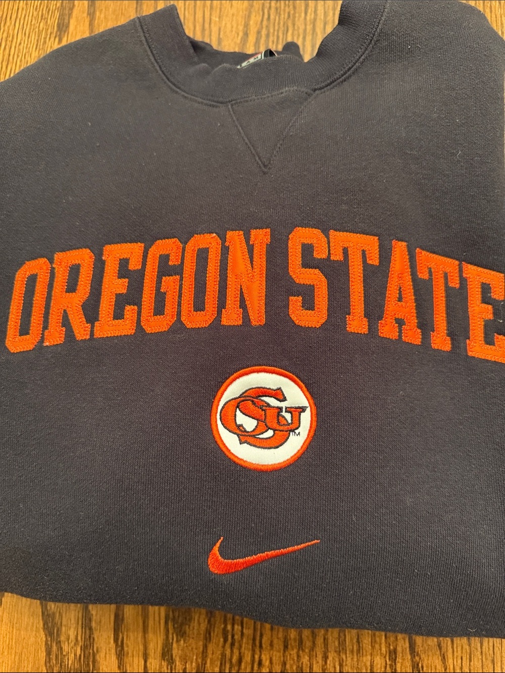 Nike Team Oregon State Beavers Embroidered Crewneck Sweatshirt Black Medium NCAA